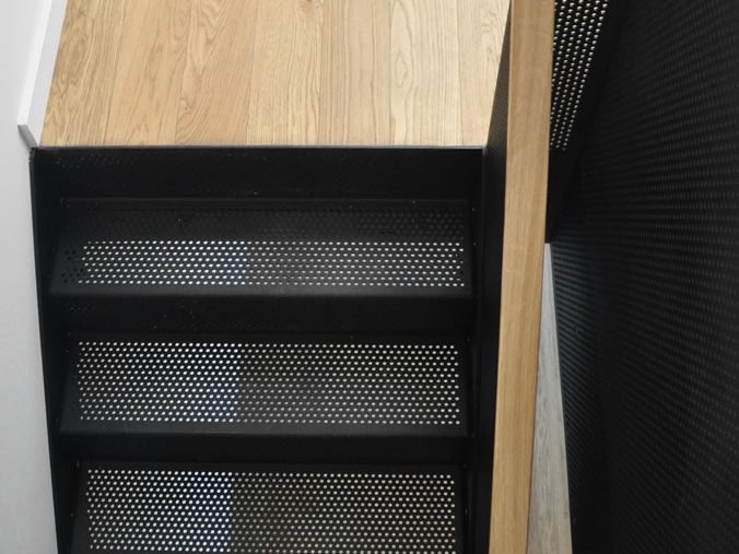 Schody stalowe w stylu loft — realizacja MEBILO